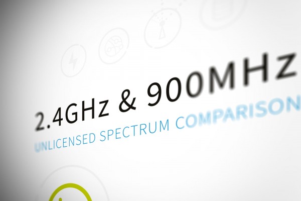2.4 GHz 900 MHz Comparison